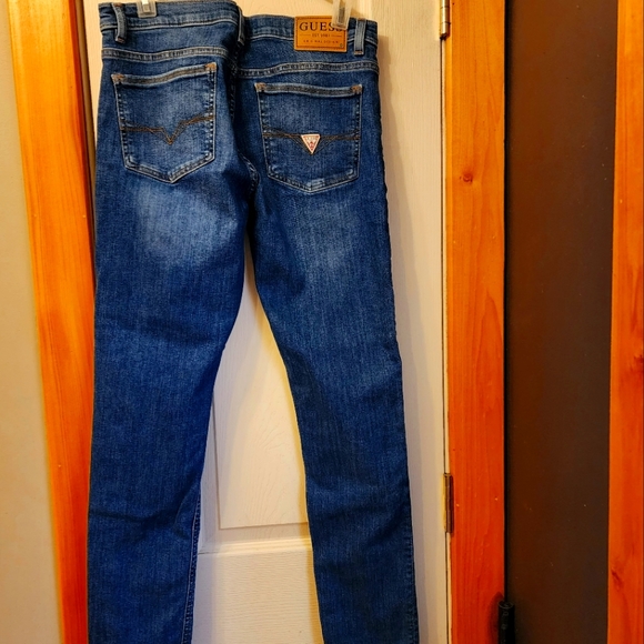 Guess jeans size 18 in boys. - Picture 4 of 5